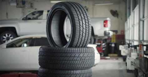 11 Tayar Kereta Terbaik di Malaysia 2024 (Untuk Myvi, Axia, dll.).